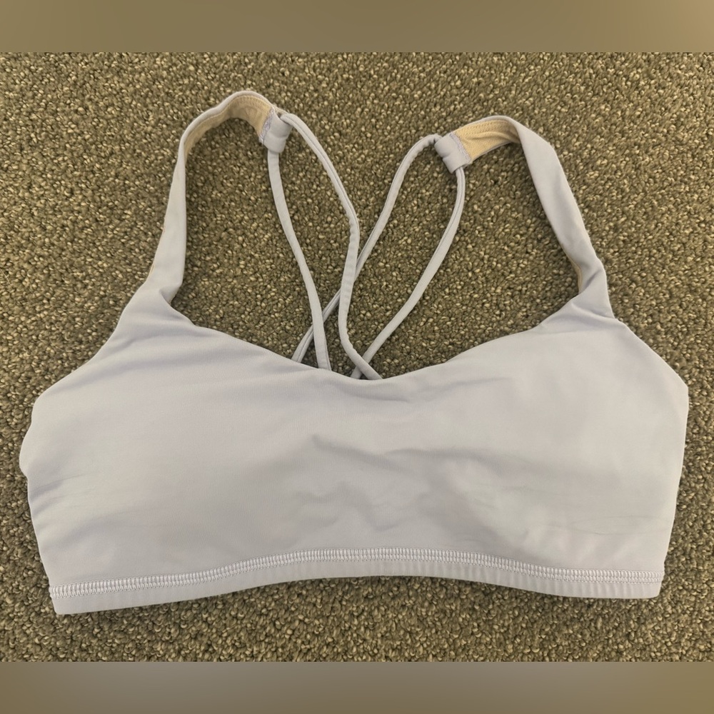 Lululemon Free to Be Bra